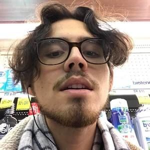 Meet your Posher, Rodrigo